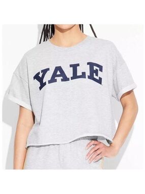 Yale University Boxy Fit Cropped Sweatshirt Short Sleeve Lightweight